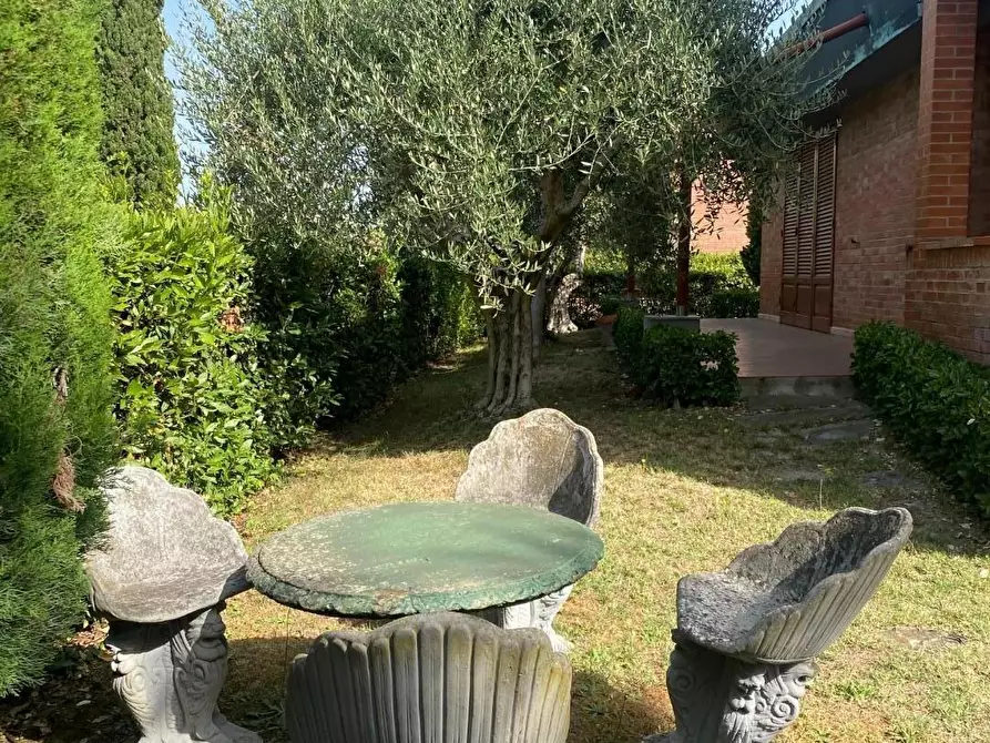 Immagine 46 di Villa in vendita  a Santa Croce Sull'arno
