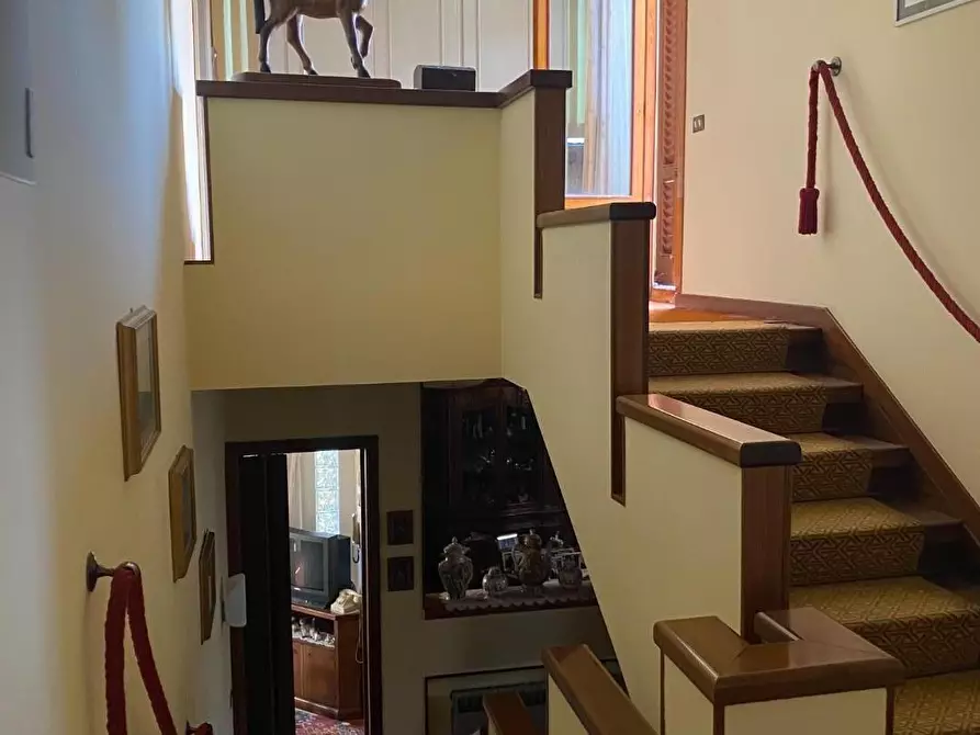 Immagine 38 di Villa in vendita  a Santa Croce Sull'arno