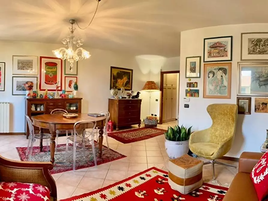 Immagine 15 di Villetta a schiera in vendita  a Calcinaia