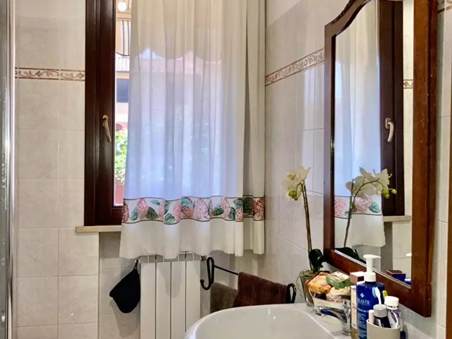 Immagine 26 di Villetta a schiera in vendita  a Calcinaia