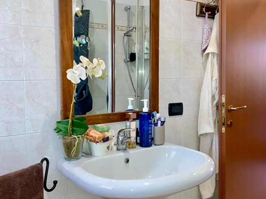 Immagine 28 di Villetta a schiera in vendita  a Calcinaia