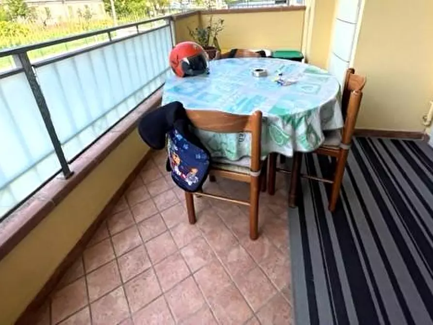 Immagine 12 di Appartamento in vendita  a Carrara