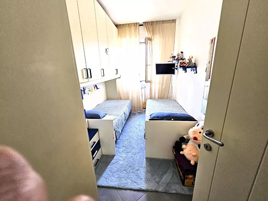 Immagine 7 di Appartamento in vendita  a Carrara