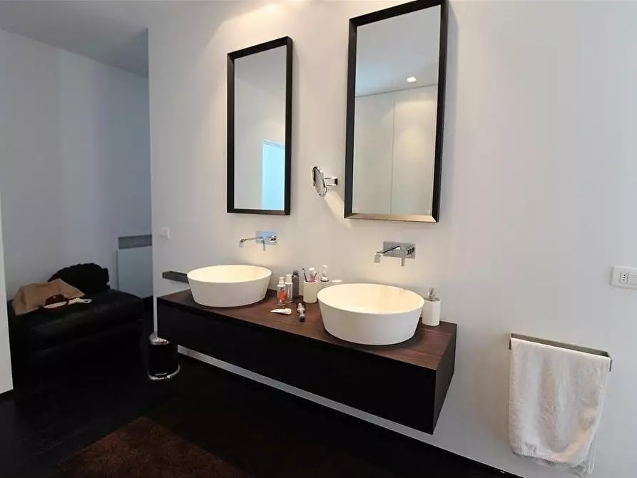 Immagine 15 di Villa in vendita  a Forte Dei Marmi