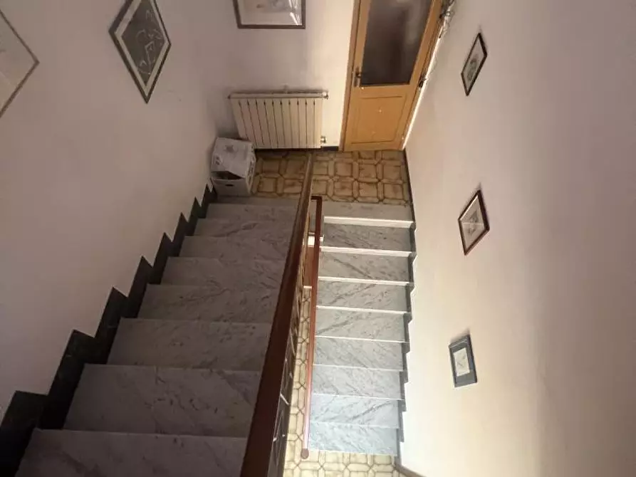 Immagine 8 di Villetta a schiera in vendita  a Castelnuovo Magra