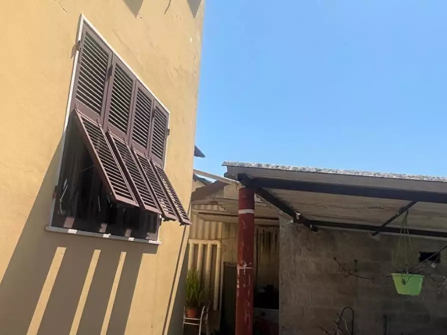 Immagine 10 di Villetta a schiera in vendita  a Castelnuovo Magra