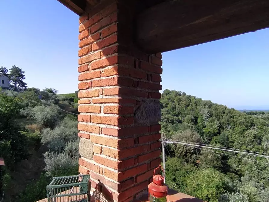 Immagine 25 di Porzione di casa in vendita  a Bucine