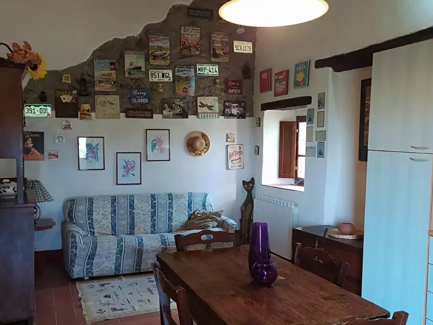 Immagine 23 di Porzione di casa in vendita  a Bucine