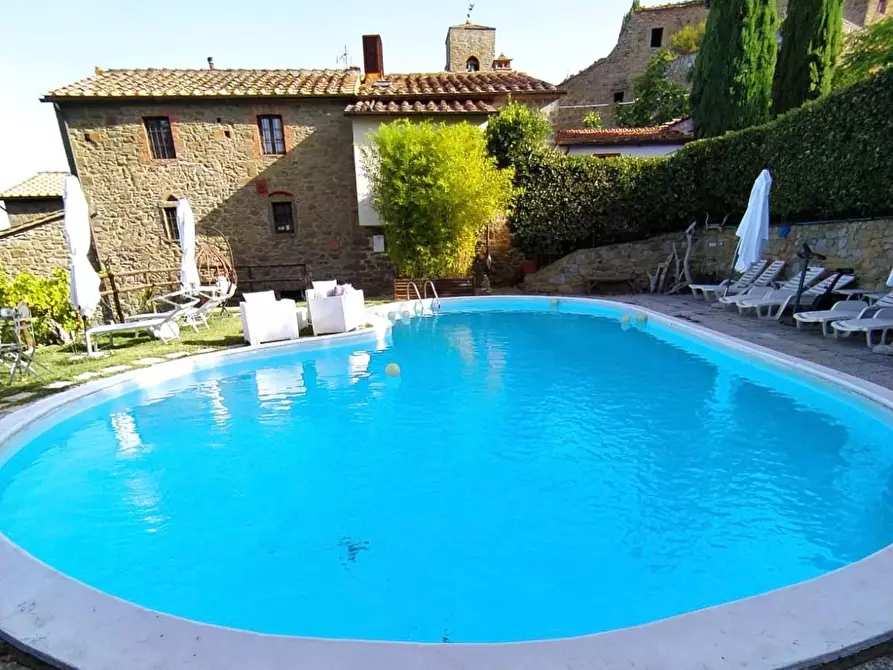 Immagine 5 di Porzione di casa in vendita  a Bucine