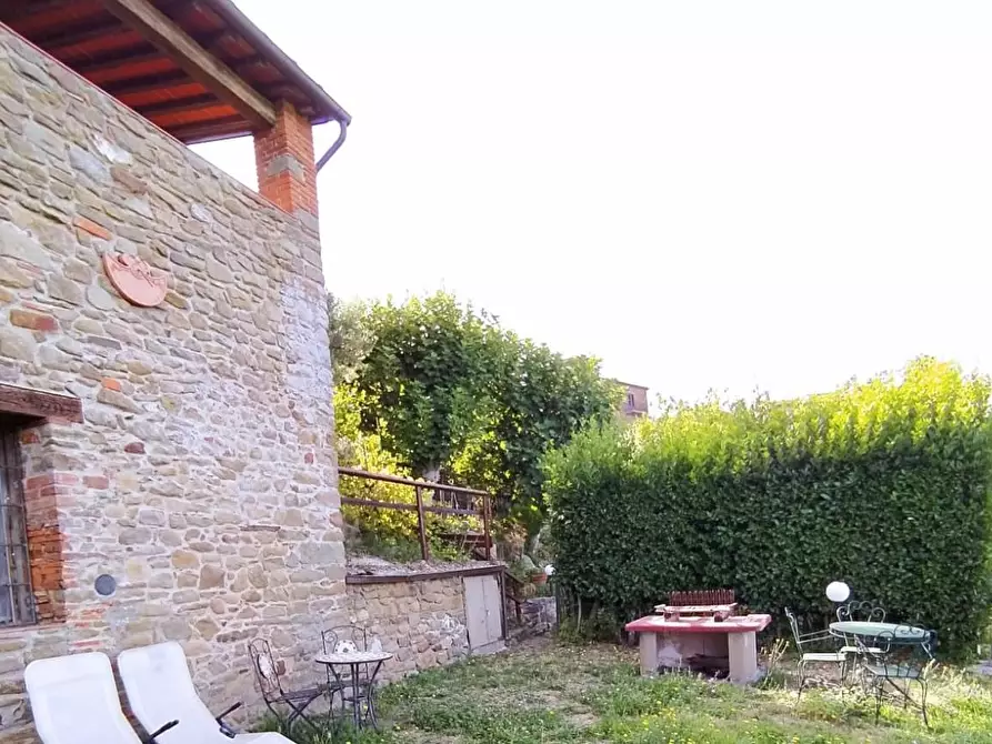Immagine 26 di Porzione di casa in vendita  a Bucine