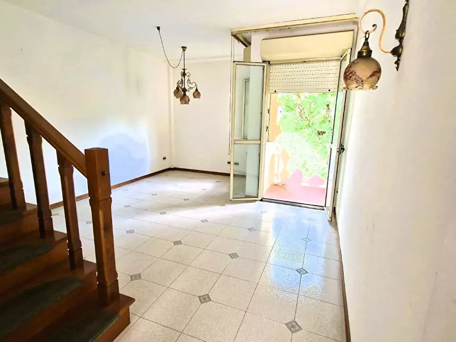 Immagine 2 di Appartamento in vendita  a Pontedera