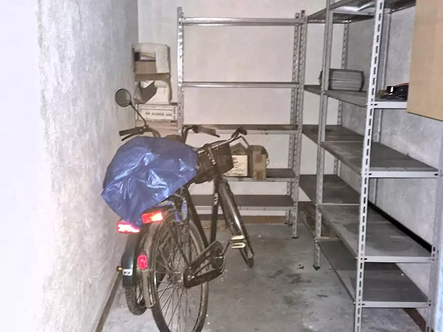 Immagine 16 di Appartamento in vendita  a Pontedera