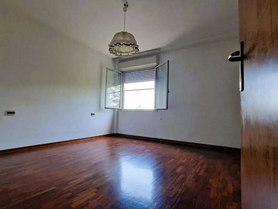 Immagine 7 di Appartamento in vendita  a Pontedera