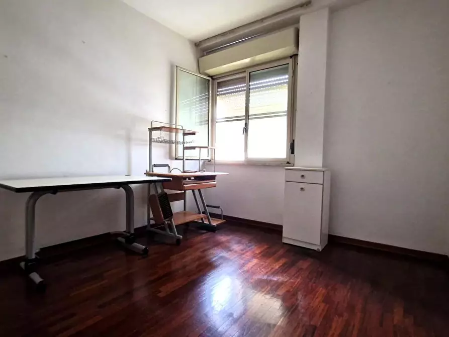 Immagine 9 di Appartamento in vendita  a Pontedera