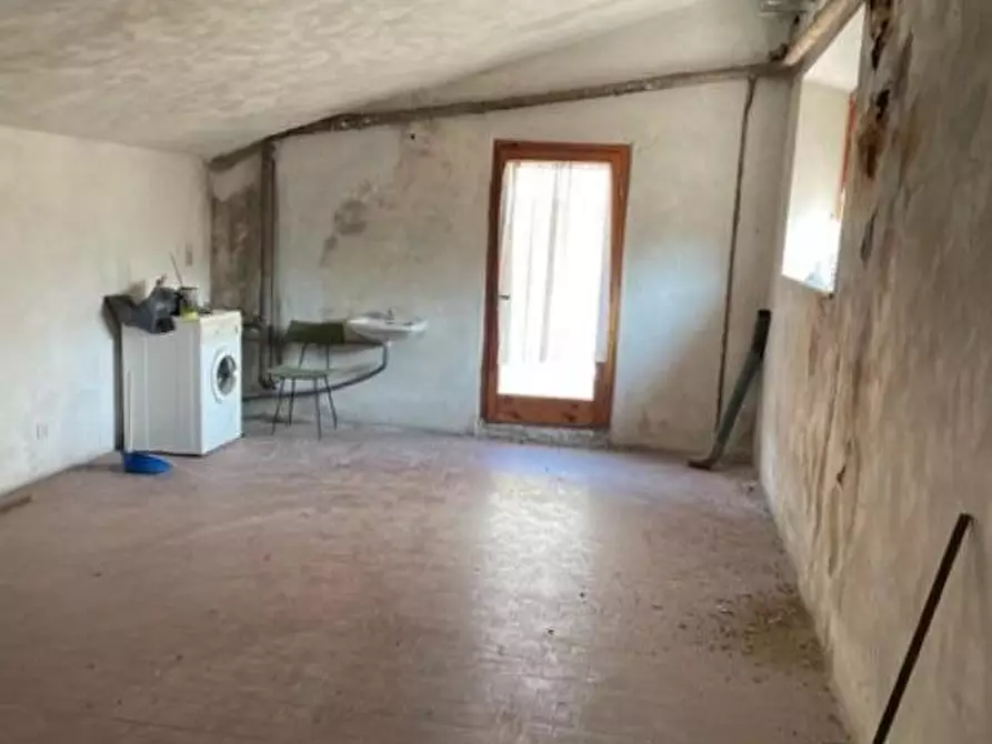 Immagine 12 di Casa indipendente in vendita  a Barga