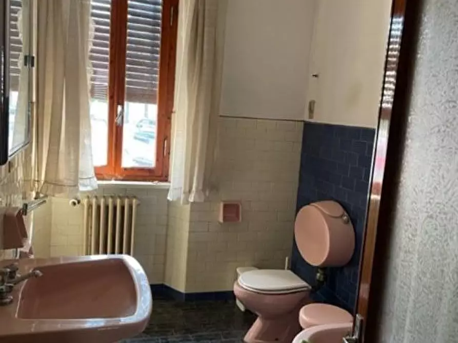 Immagine 11 di Casa indipendente in vendita  a Barga