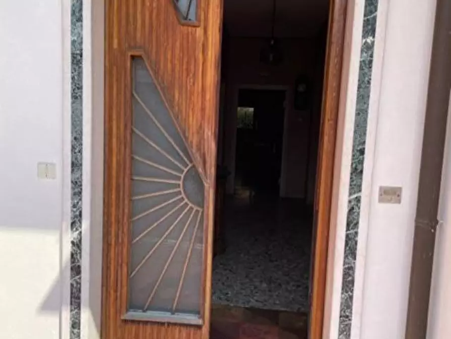 Immagine 9 di Casa indipendente in vendita  a Barga