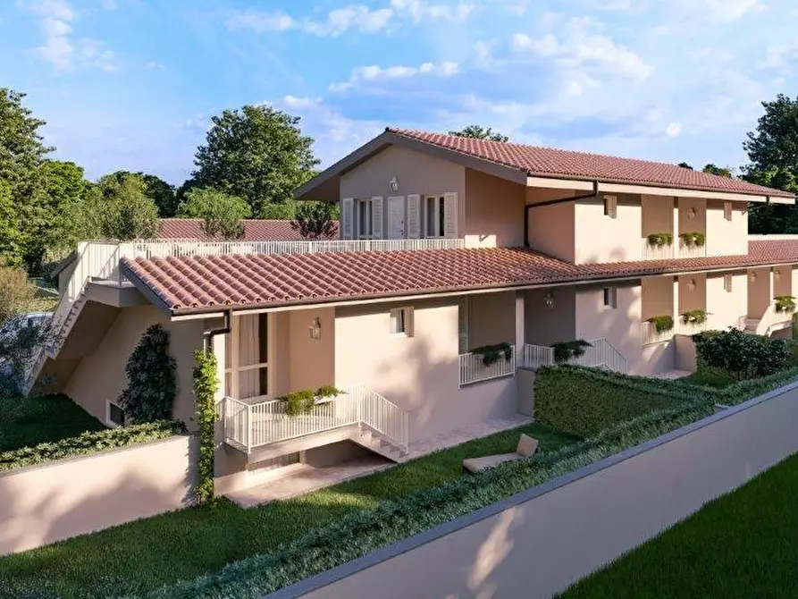 Immagine 16 di Appartamento in vendita  a Pontedera