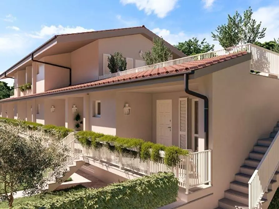 Immagine 15 di Appartamento in vendita  a Pontedera