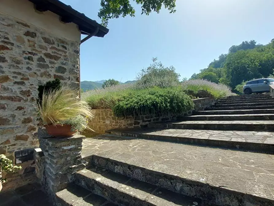 Immagine 37 di Casa colonica in vendita  a Bagnone