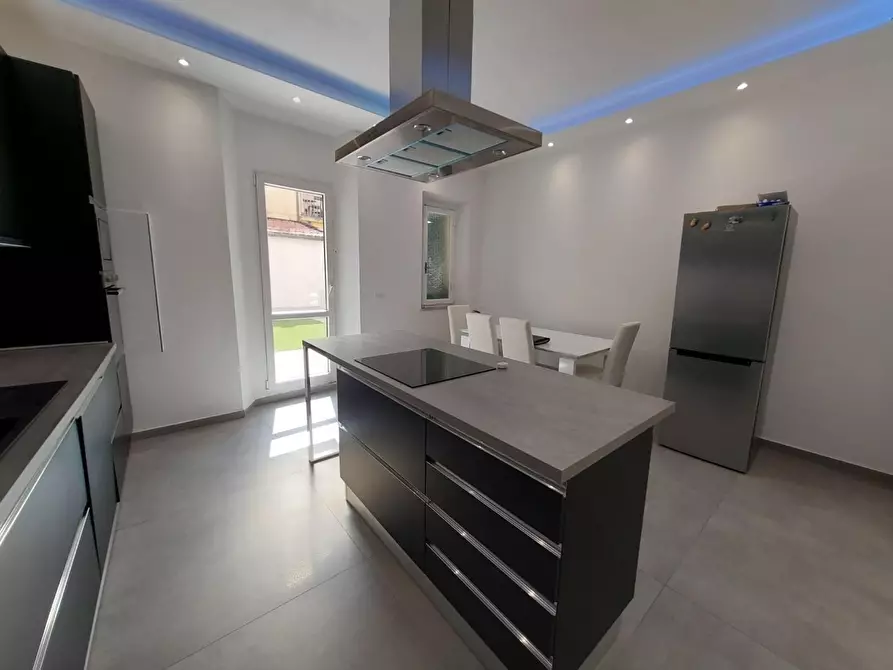 Immagine 7 di Appartamento in vendita  a Pontedera