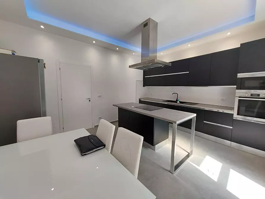 Immagine 5 di Appartamento in vendita  a Pontedera