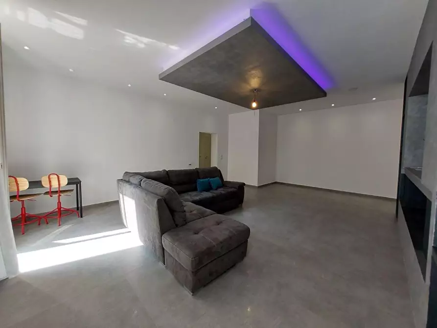 Immagine 19 di Appartamento in vendita  a Pontedera