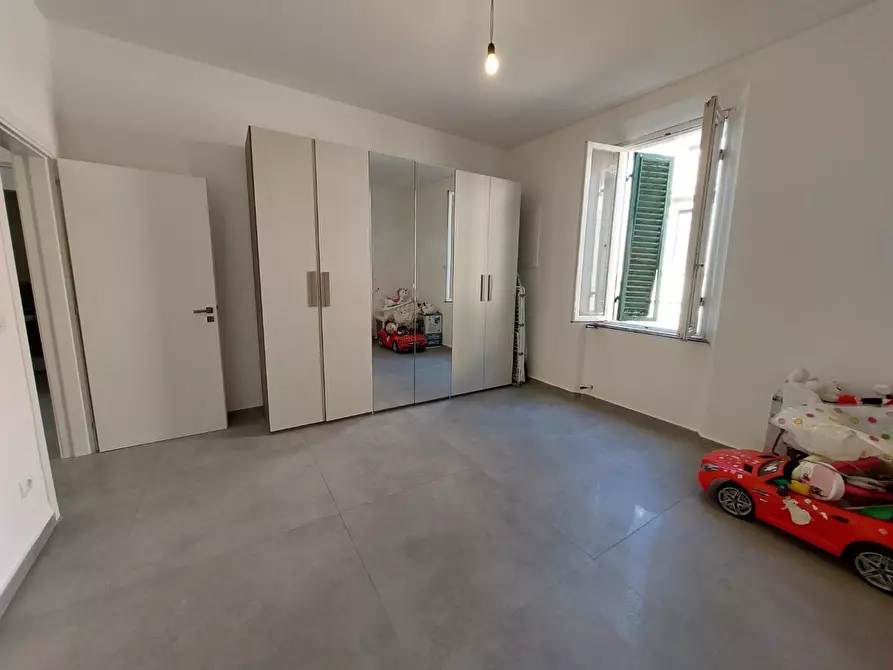 Immagine 45 di Appartamento in vendita  a Pontedera