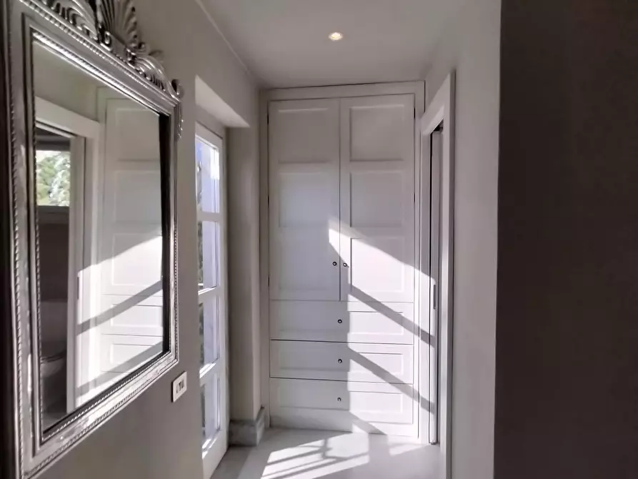 Immagine 24 di Porzione di casa in vendita  a Carrara