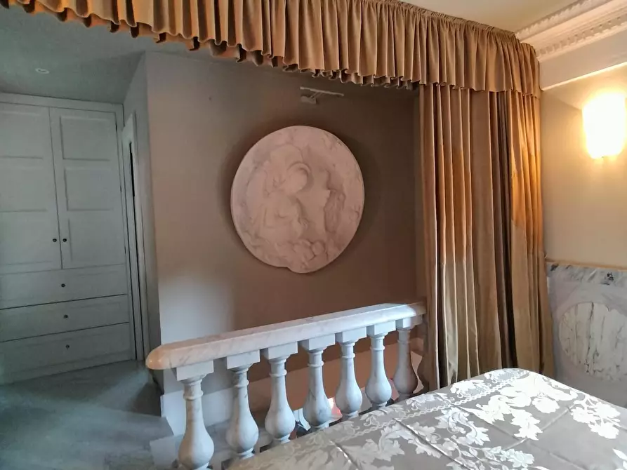 Immagine 23 di Porzione di casa in vendita  a Carrara