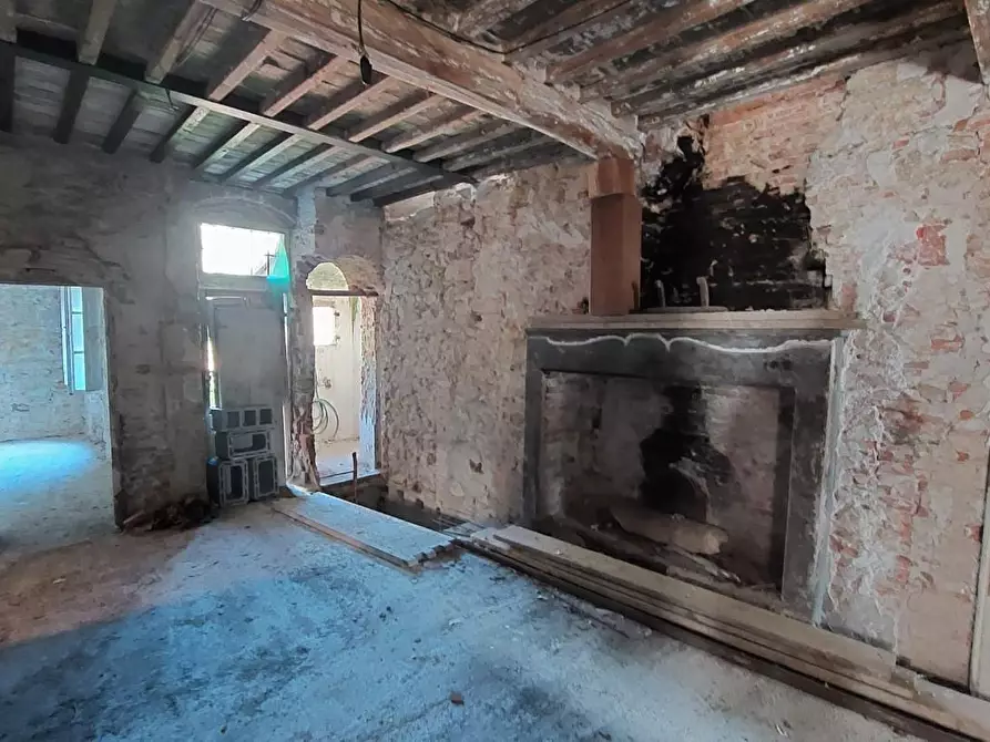 Immagine 8 di Casa indipendente in vendita  a Calci