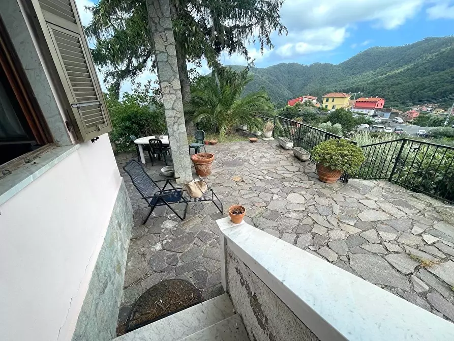 Immagine 7 di Casa indipendente in vendita  a La Spezia