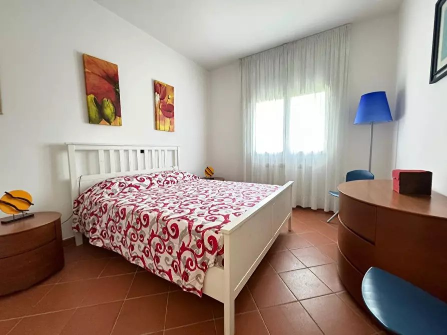 Immagine 13 di Casa indipendente in vendita  a Massa