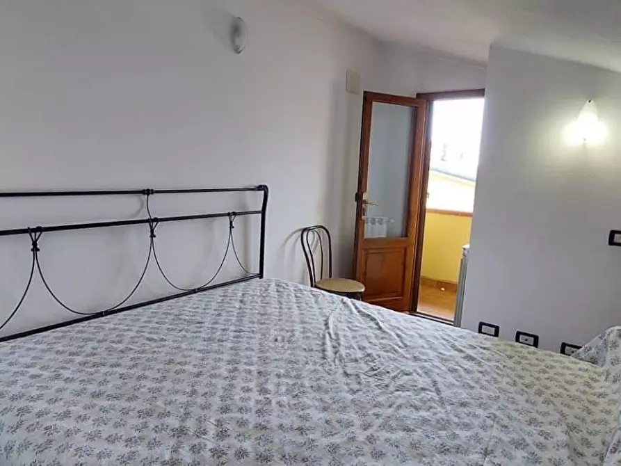 Immagine 8 di Casa quadrifamiliare in vendita  a Viareggio