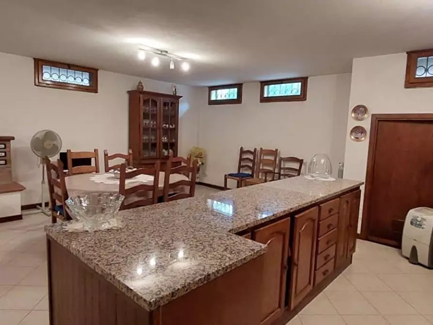 Immagine 18 di Casa quadrifamiliare in vendita  a Viareggio