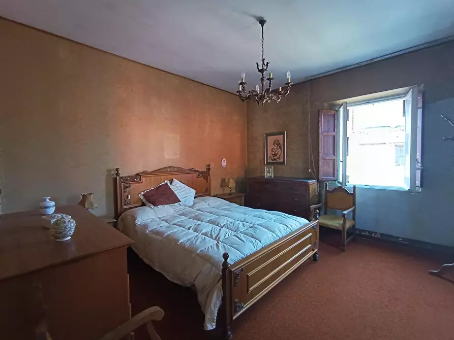 Immagine 15 di Casa indipendente in vendita  a Borgo A Mozzano