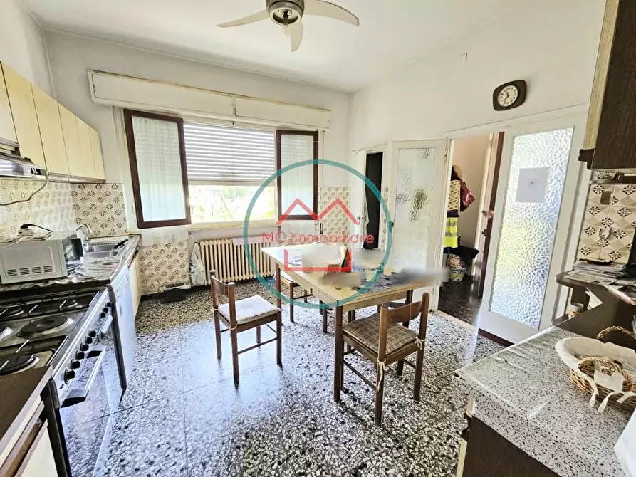 Immagine 20 di Casa bifamiliare in vendita  a Massa E Cozzile