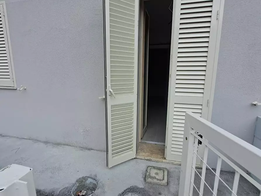 Immagine 11 di Appartamento in vendita  a Pisa