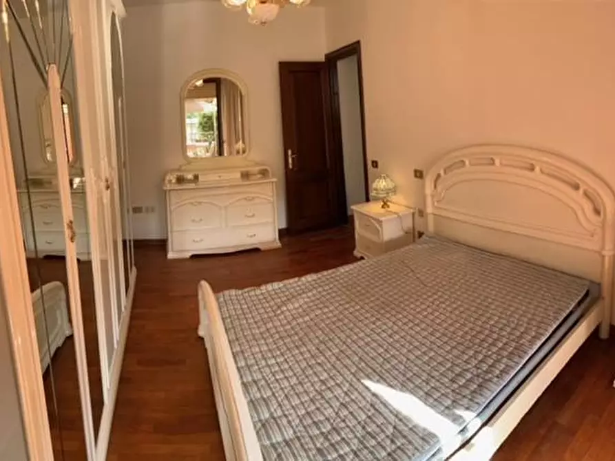 Immagine 18 di Appartamento in vendita  a Fucecchio