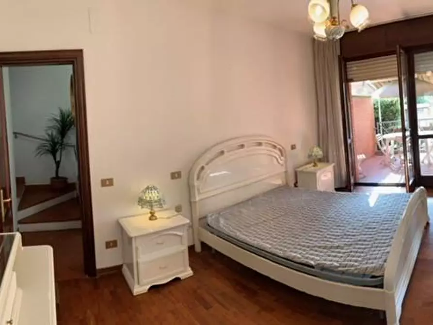 Immagine 17 di Appartamento in vendita  a Fucecchio