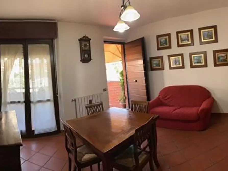 Immagine 2 di Appartamento in vendita  a Fucecchio