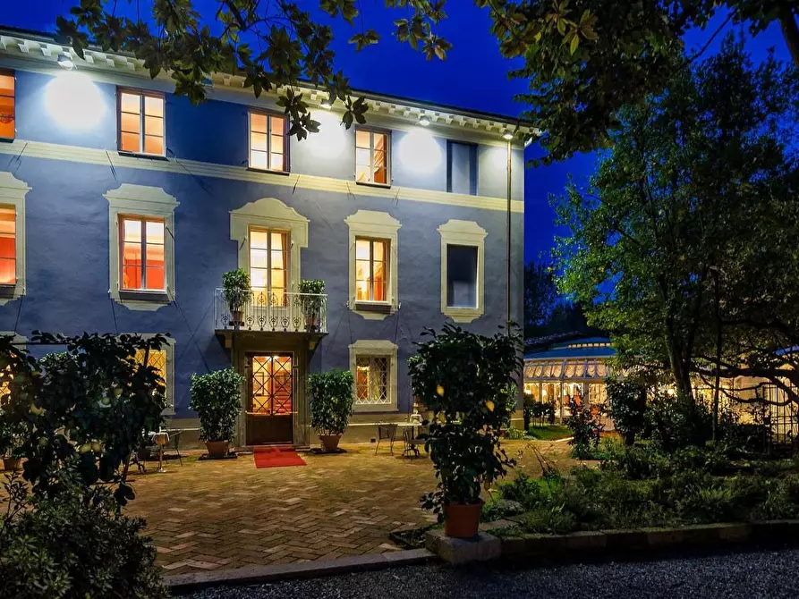 Immagine 27 di Albergo/B&B/Residence in vendita  a Lucca