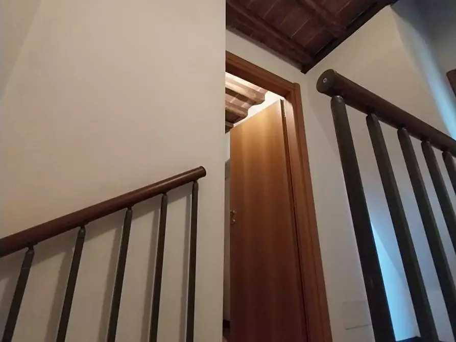 Immagine 69 di Appartamento in vendita  a Murlo