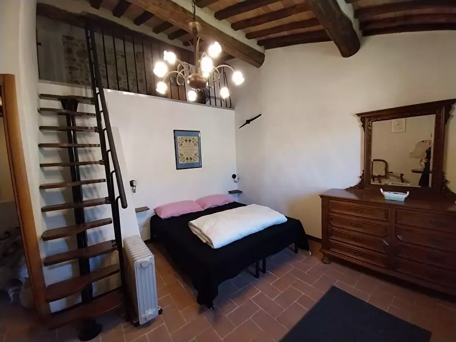 Immagine 21 di Appartamento in vendita  a Murlo