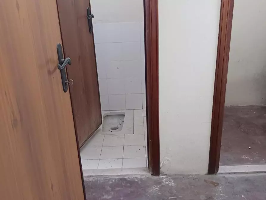 Immagine 22 di Capannone industriale in affitto  a Terricciola