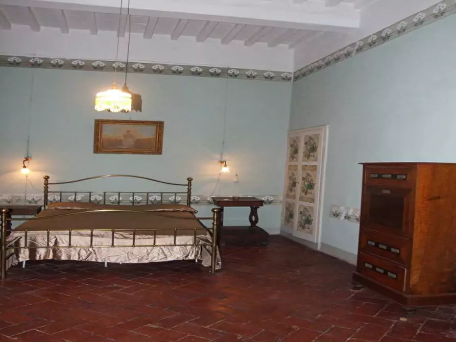 Immagine 20 di Palazzo in vendita  a Montopoli In Val D'arno