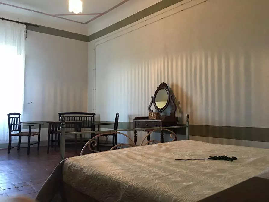 Immagine 33 di Palazzo in vendita  a Montopoli In Val D'arno