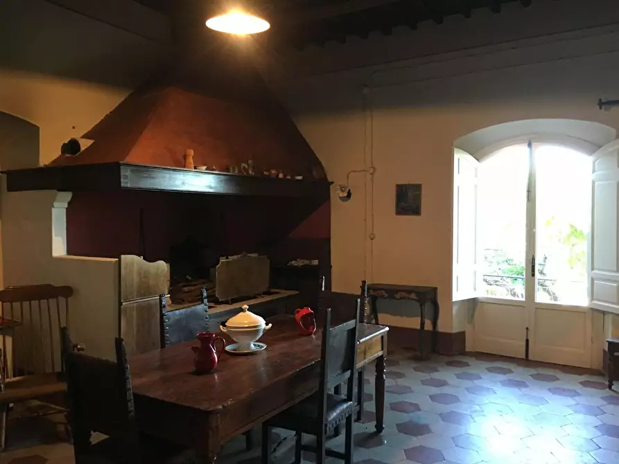 Immagine 14 di Palazzo in vendita  a Montopoli In Val D'arno