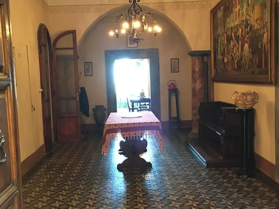Immagine 3 di Palazzo in vendita  a Montopoli In Val D'arno