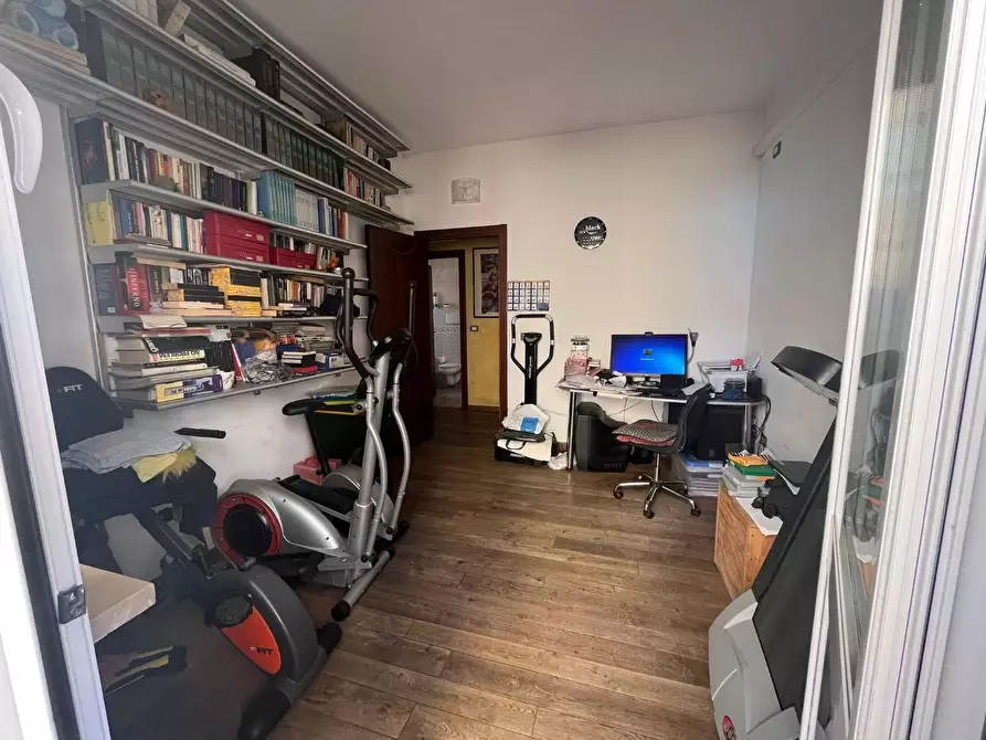 Immagine 8 di Appartamento in vendita  a Livorno